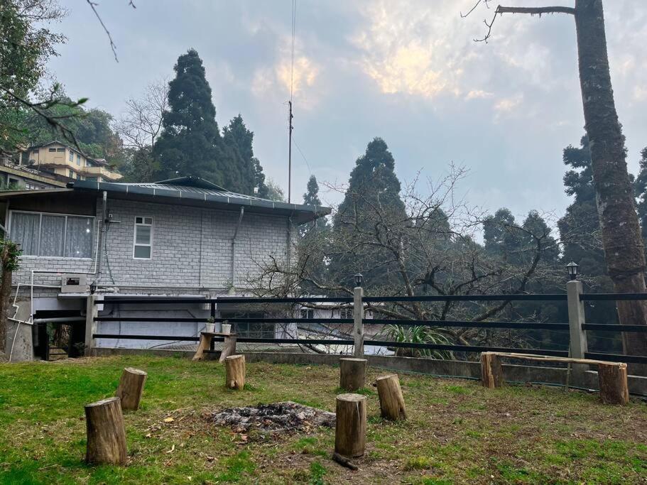 Williams Homestay Kurseong Eksteriør billede